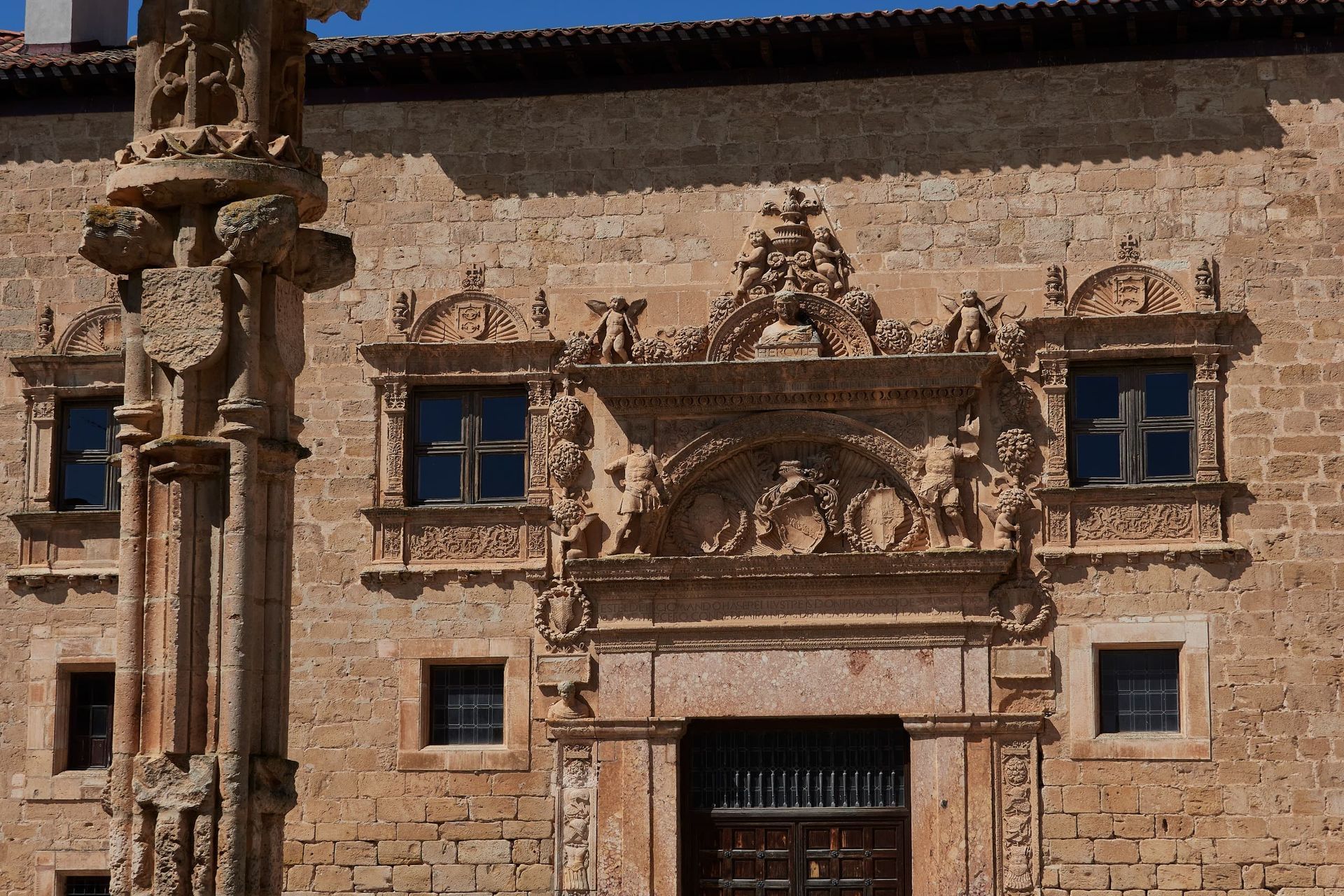 Plaza de los Condes de Miranda