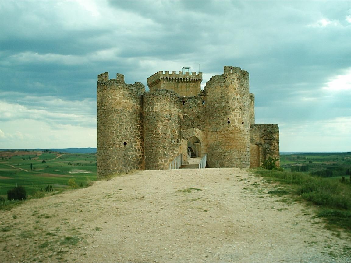 Castillo de Peñaranda de Duero